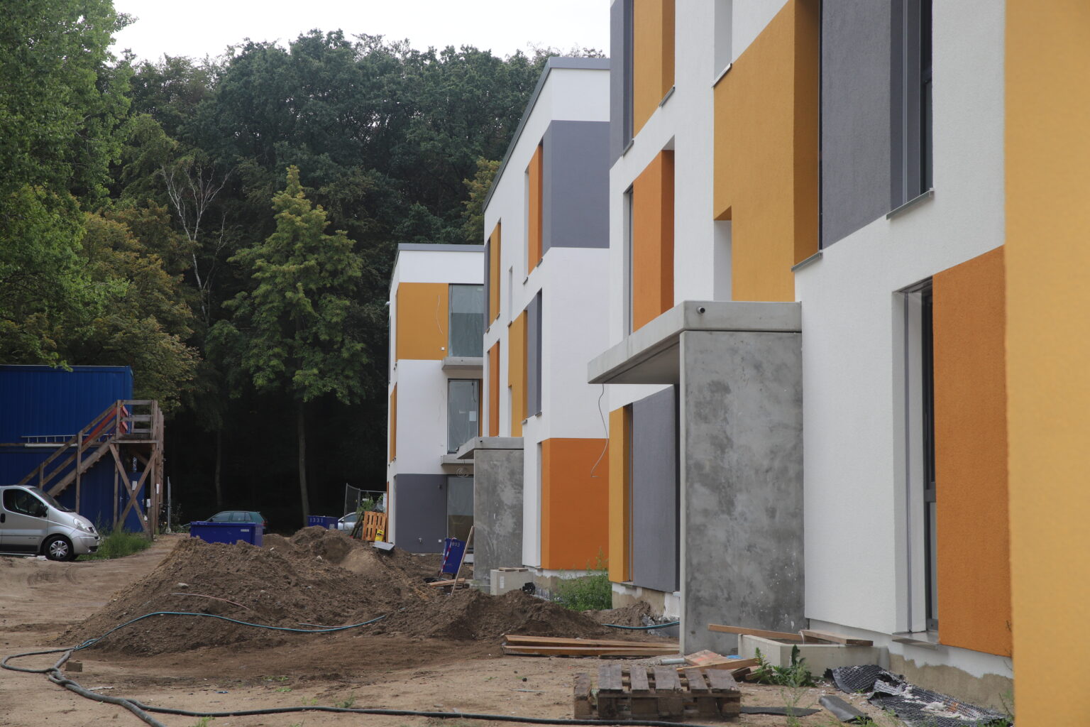 putzfassade-berlin-reinickendorf-baustelle-nahansicht