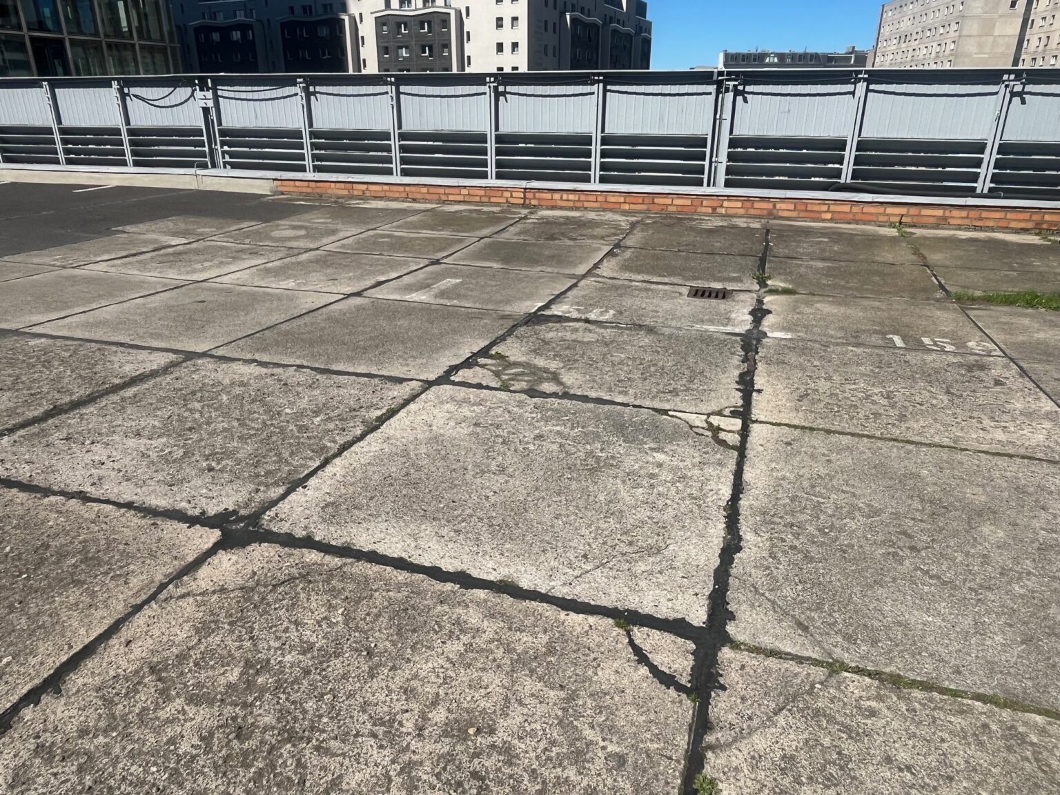 asphaltarbeiten-berlin-mitte-vorher-2