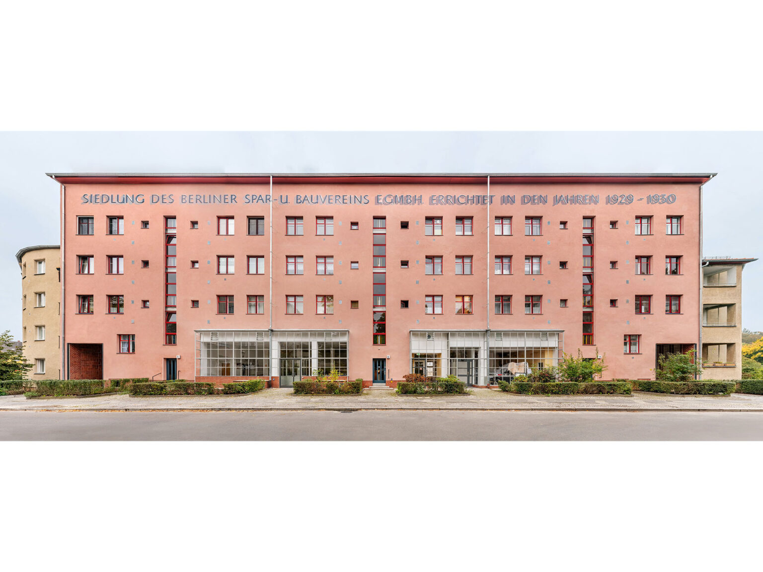 Frontansicht der Fassade - nachher